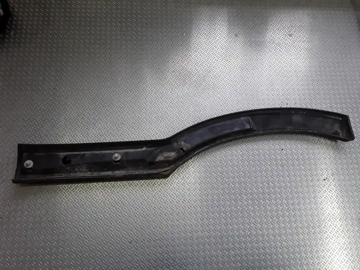 Opel Zafira A (1999 - 2003) 090597593 Молдинг заднего крыла — фото 2