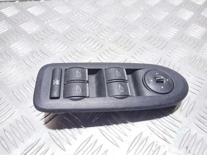 Ford Kuga I (2008 - 2012) 8M5T14132AC Кнопка стеклоподъемников — фото 1
