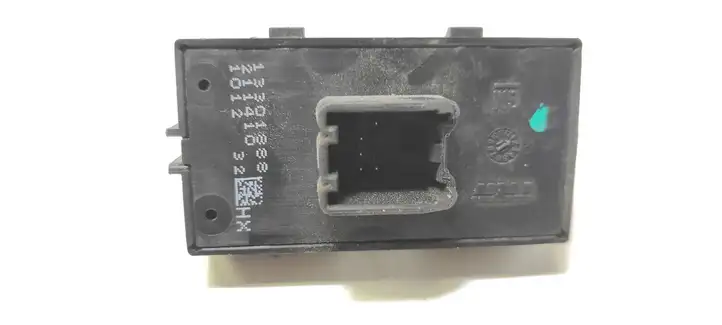 Opel Meriva B (2010 - 2014) 13301888 Кнопка стеклоподъемников — фото 3