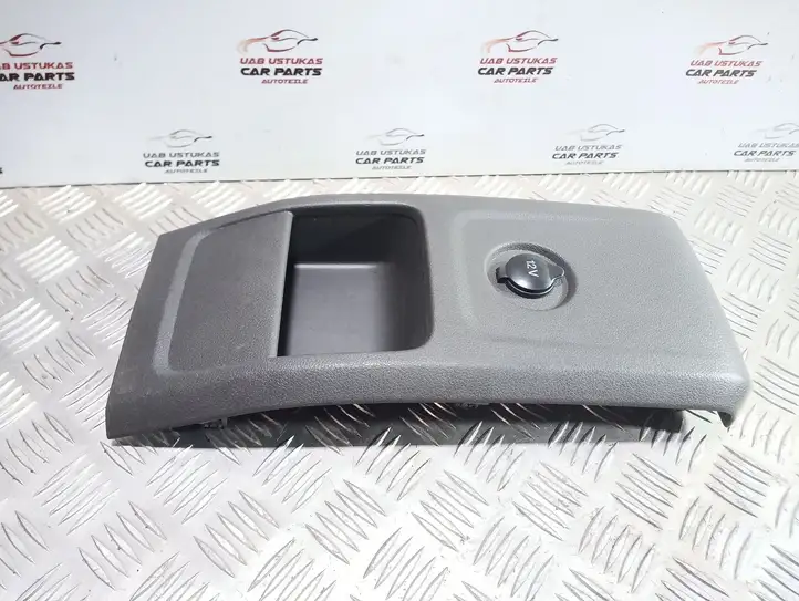 Ford Kuga I (2008 - 2012) VP7M5X17960B08 Другая деталь консоли (туннеля) — фото 2
