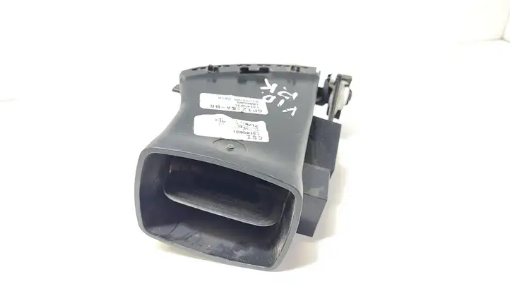 Opel Zafira B (2003 - 2006) 213680437 Центральный воздушный дефлектор — фото 3