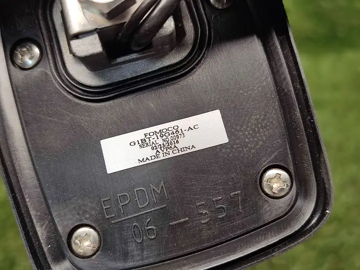 Ford Focus (2015 - 2019) G1BT19G461AC GPS антенна — фото 3