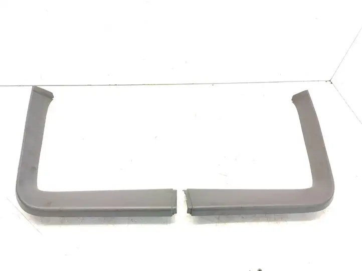 Toyota RAV 4 (XA20) (2000 - 2005) 6793742020 Прочая отделка багажника — фото 1