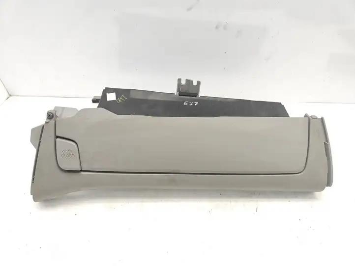 Toyota RAV 4 (XA30) (2006 - 2016) 554400R010ASSY Вещевой ящик — фото 1