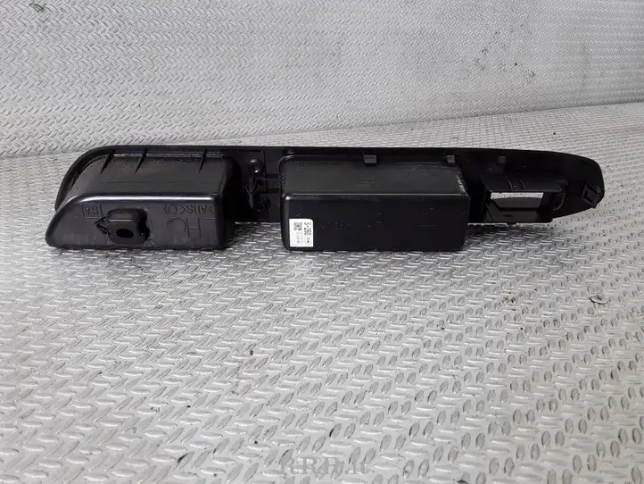 Subaru Forester SG (2006 - 2008) Ручка закрывания двери — фото 2