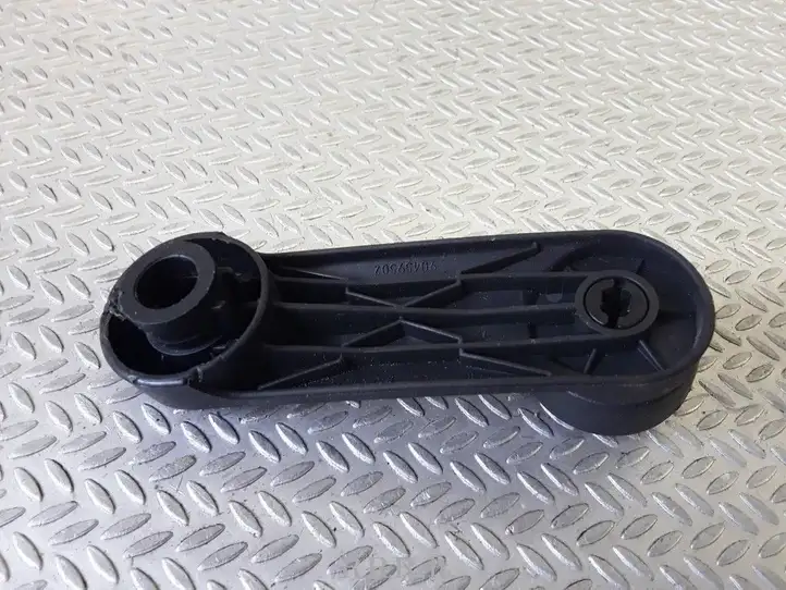 Opel Meriva A (2002 - 2006) 90459502 Ручка стеклоподъемника — фото 2