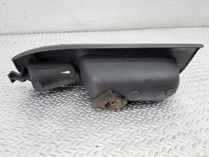Renault Scenic I (1996 - 2003) 7700431172 Ручка закрывания двери — фото 3