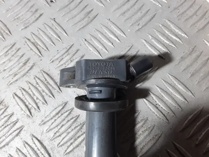 Lexus GS 300 350 430 450h (2004 - 2007) 9091902250 Катушка зажигания — фото 2
