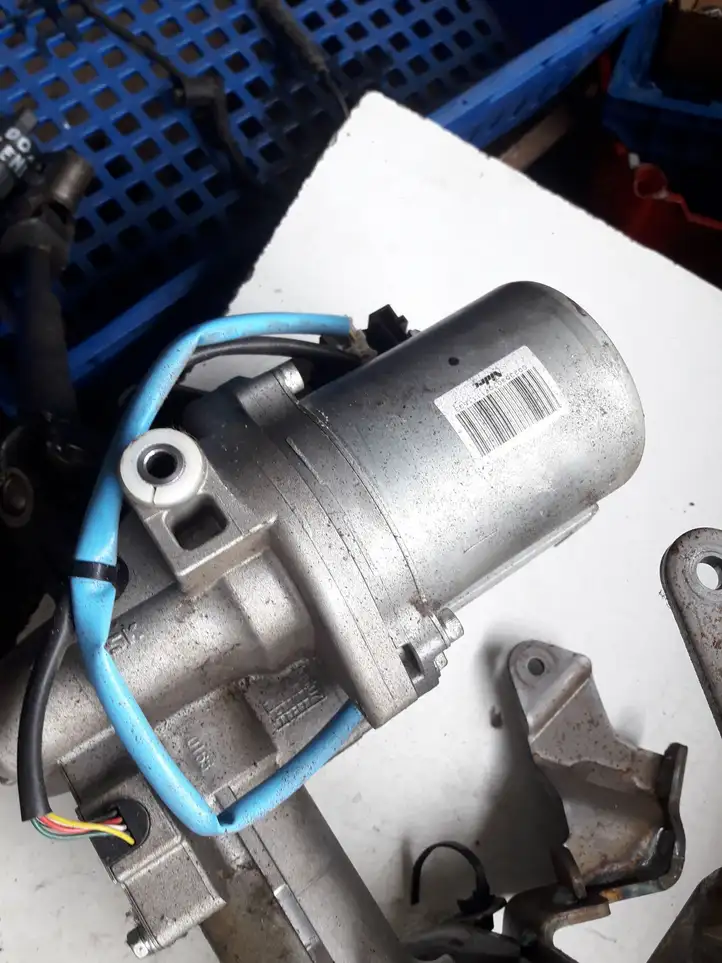 Nissan Qashqai (2006 - 2010) 07920249 Насос гидроусилителя руля — фото 3
