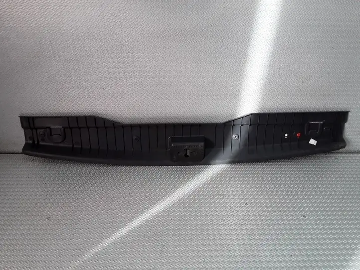 Opel Meriva A (2002 - 2006) 93325287 Отделка порога багажника — фото 3