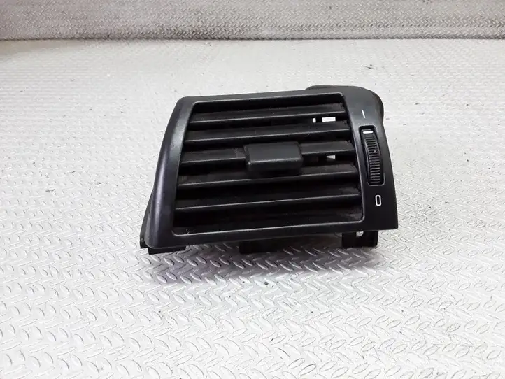 BMW 3 E46 (1998 - 2005) 64228361897 Боковой воздушный дефлектор — фото 1