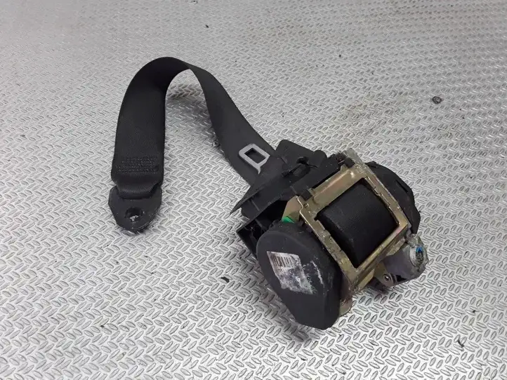 BMW 7 E65 E66 (2001 - 2008)   Задний ремень безопасности