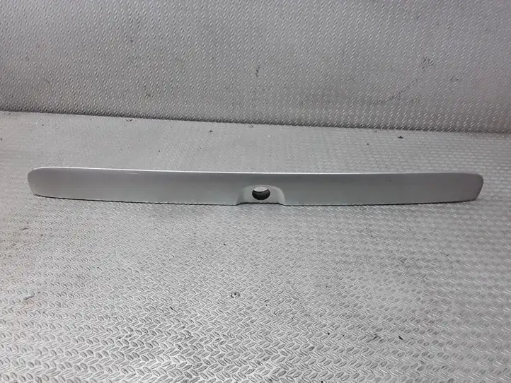 Opel Astra G (1998 - 2004) 90521513 Комплект обшивки крышки багажника — фото 1