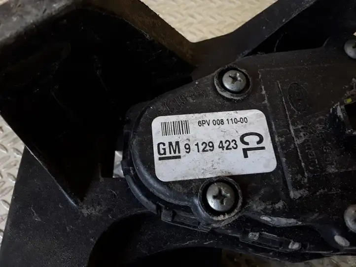 Opel Corsa C (2003 - 2006) 9129423 Педаль акселератора — фото 2