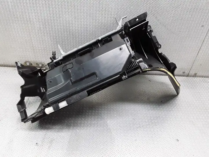 Mercedes-Benz E W211 (2002 - 2009) 2116802487 Бардачок в сборе — фото 4
