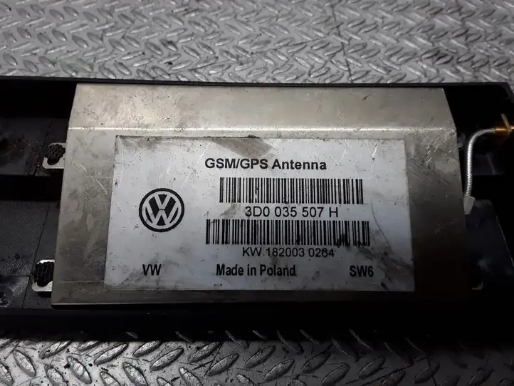 Volkswagen Phaeton (2002 - 2008) 3D0035507H GPS антенна — фото 2