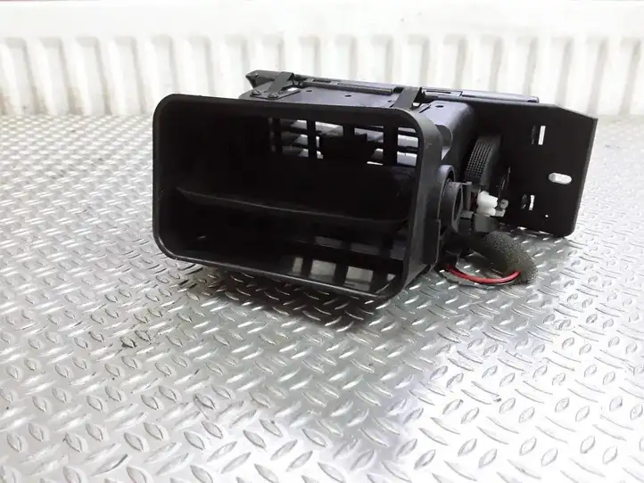 Audi A6 Allroad C5 (2000 - 2006) 4B1820902 Боковой воздушный дефлектор — фото 2