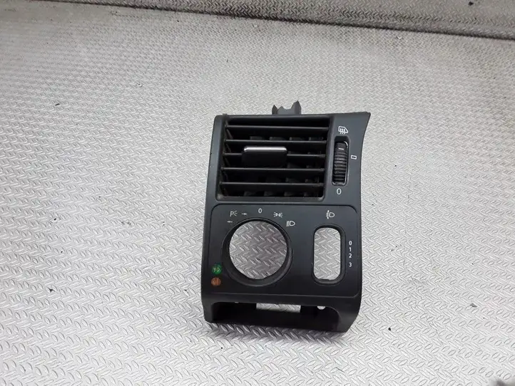 Mercedes-Benz E W210 (1995 - 2002) 2108301754 Боковой воздушный дефлектор — фото 1