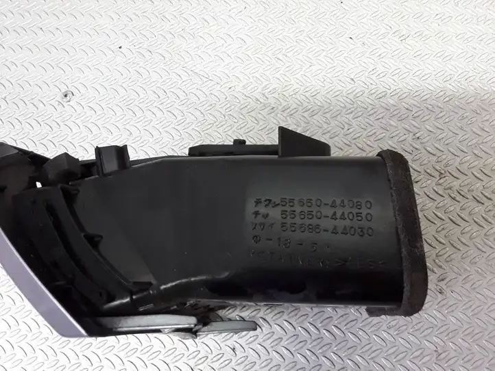 Toyota Avensis Verso (2001 - 2004) 5565044080 Боковой воздушный дефлектор — фото 2