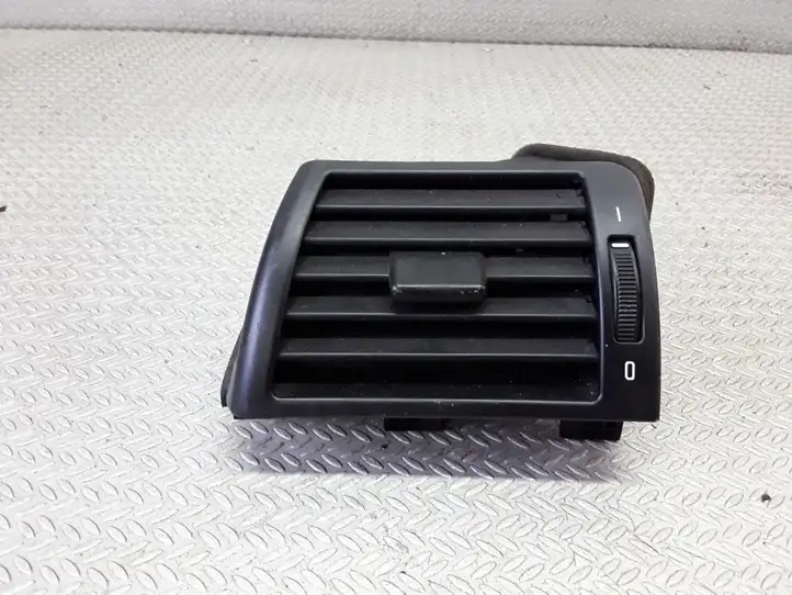 BMW 3 E46 (1998 - 2005) 64228361897 Боковой воздушный дефлектор — фото 1