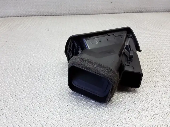BMW 3 E46 (1998 - 2005) 64228361897 Боковой воздушный дефлектор — фото 3