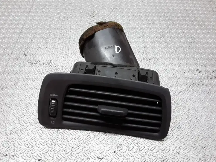 Volvo V70 (2000 - 2004) 3409375 Боковой воздушный дефлектор — фото 1