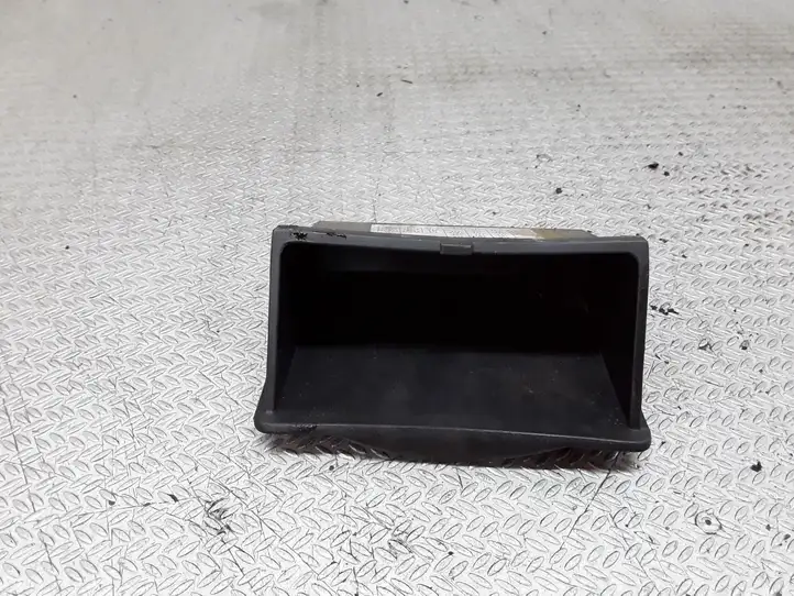 Toyota Corolla E120 E130 (2000 - 2004) 5544102080 Вещевой ящик — фото 3