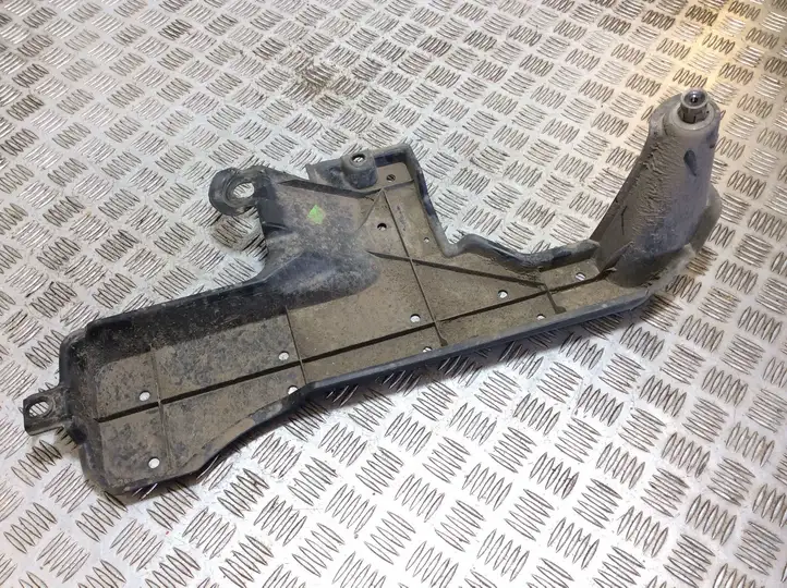 Toyota Auris E180 (2012 - 2018)  5762702090 Защита днища