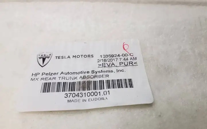 Tesla Model X (2015 - 2021) 103592400C Шумоизоляция моторной перегородки — фото 3