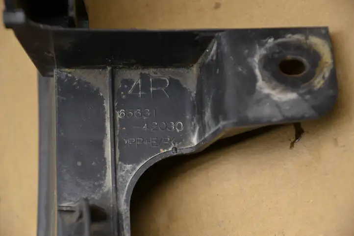 Toyota RAV 4 (XA40) (2012 - 2018) 6563142030 Задний брызговик — фото 4