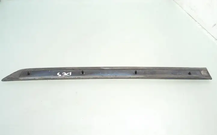 Audi A4 S4 B6 8E 8H (2000 - 2006) 8H0853984 Молдинг заднего крыла — фото 3