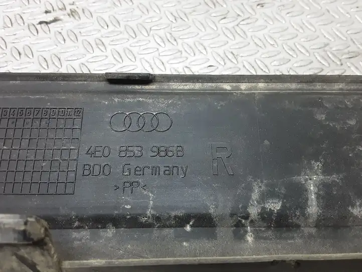 Audi A8 S8 D2 4D (1999 - 2002) 4E0853986B Отделка переднего порога — фото 2