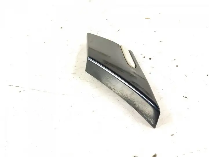 Mercedes-Benz C W203 (2000 - 2007)   молдинг на заднем крыле