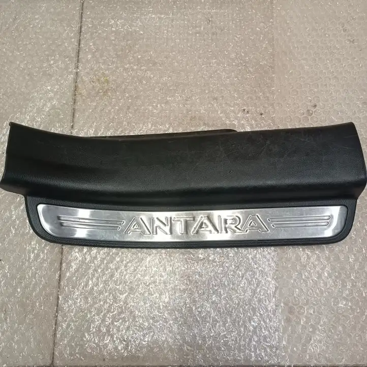 Opel Antara (2011 - 2017) 96630474 Отделка переднего порога — фото 1