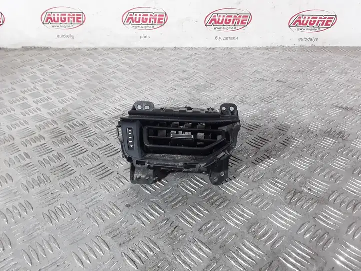 Toyota RAV 4 (XA50) (2018 - ) 4556412070 Боковой воздушный дефлектор — фото 1