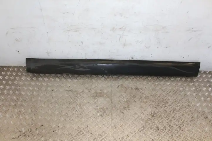 Skoda Yeti (2009 - 2012)  5L0853855A Порог