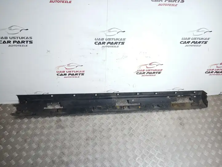 Land Rover Discovery (2004 - 2009)  DDJ000242 Порог