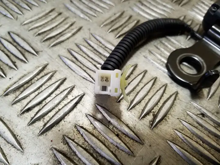 Kia Sportage (2016 - 2018)  89830F1000WK Замок заднего ремня