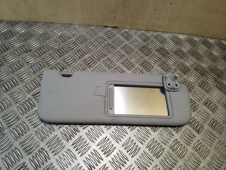 Kia Sportage (2016 - 2018)   Щиток от солнца