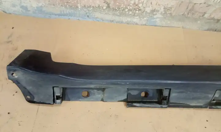 Toyota Avensis T270 (2012 - 2015)  7586005010 Порог