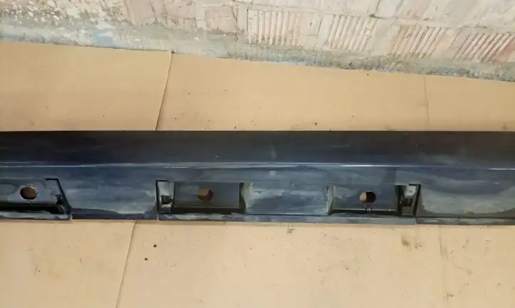 Toyota Avensis T270 (2012 - 2015)  7586005010 Порог