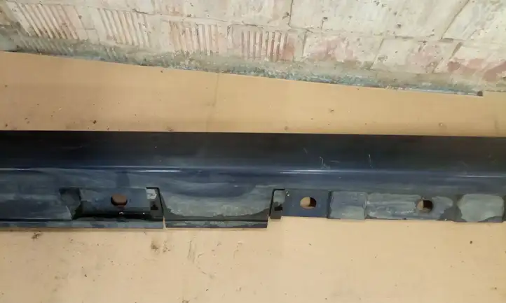 Toyota Avensis T270 (2012 - 2015)  7586005010 Порог