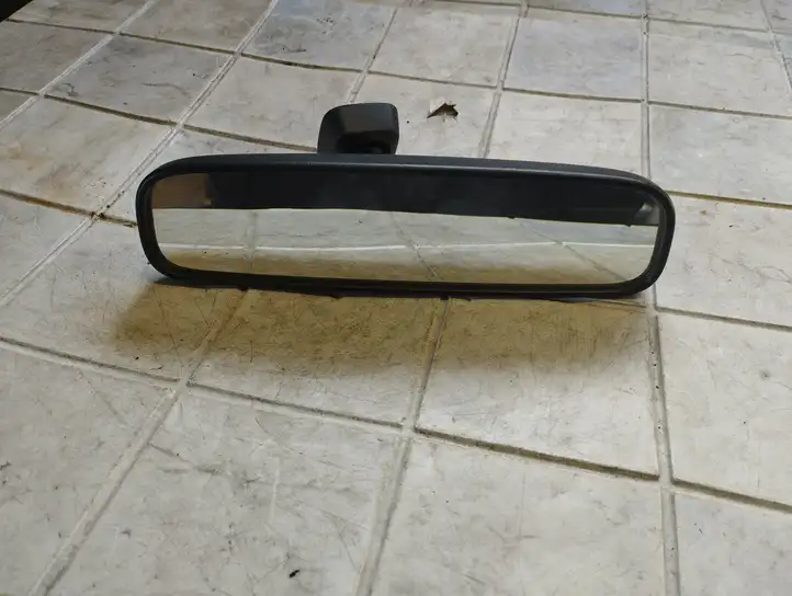 Mitsubishi Grandis (2003 - 2012) 012197 Салонное зеркало заднего вида — фото 1