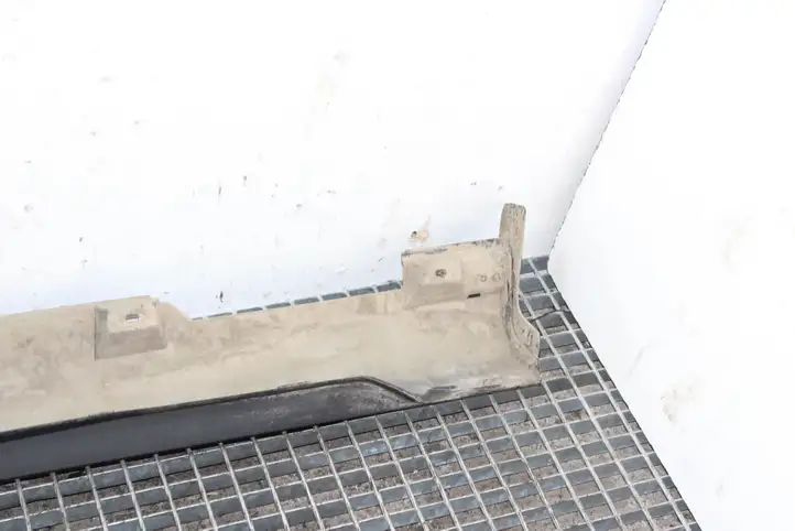 Ford Focus (2019 - )  BM51A10155AL Порог