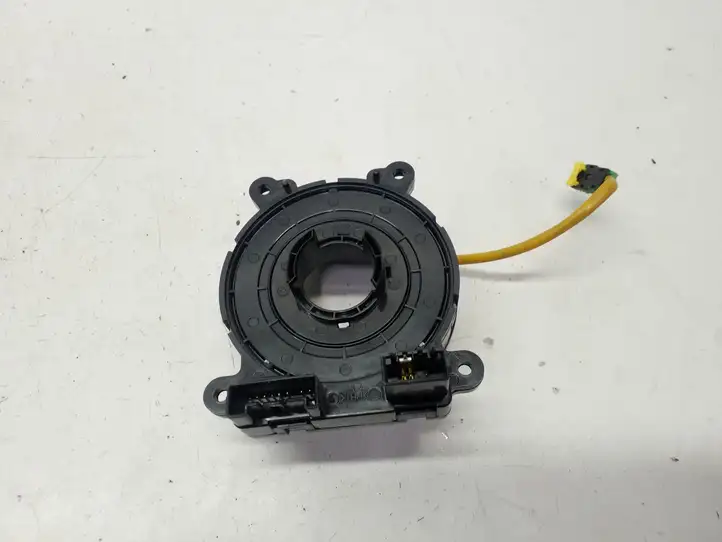 Opel Antara (2011 - 2017) 20982765 Контактное кольцо SRS — фото 4