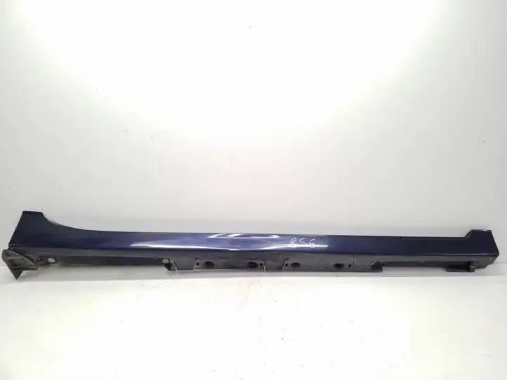 Toyota Prius (XW30) (2009 - 2015) 7585047010 Порог кузова — фото 1