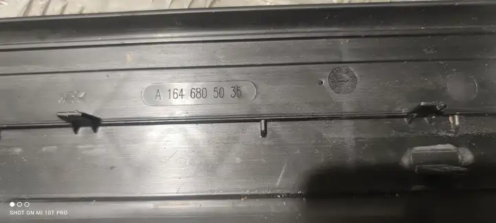 Mercedes-Benz ML W164 (2005 - 2011)  1646805035 Порог