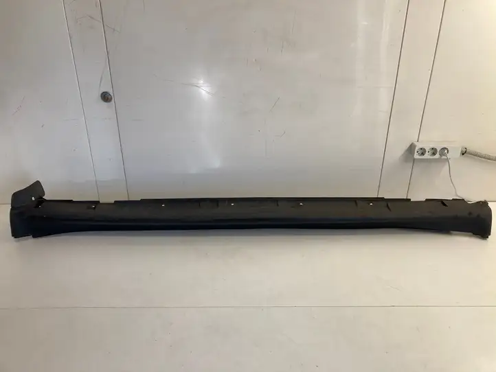 Nissan Juke I F15 (2010 - 2018) 768511KA6A Порог кузова — фото 1