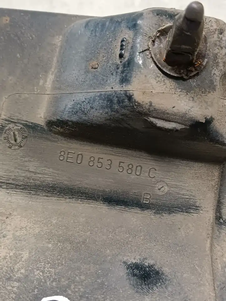 Audi A4 S4 B7 8E 8H (2004 - 2009) 8E0853580C Передний порог кузова — фото 4