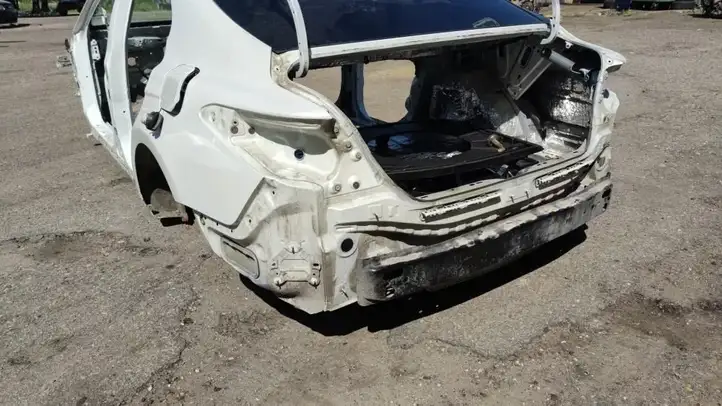 Toyota Camry VIII XV70 (2017 - 2020) Задняя часть кузова — фото 5